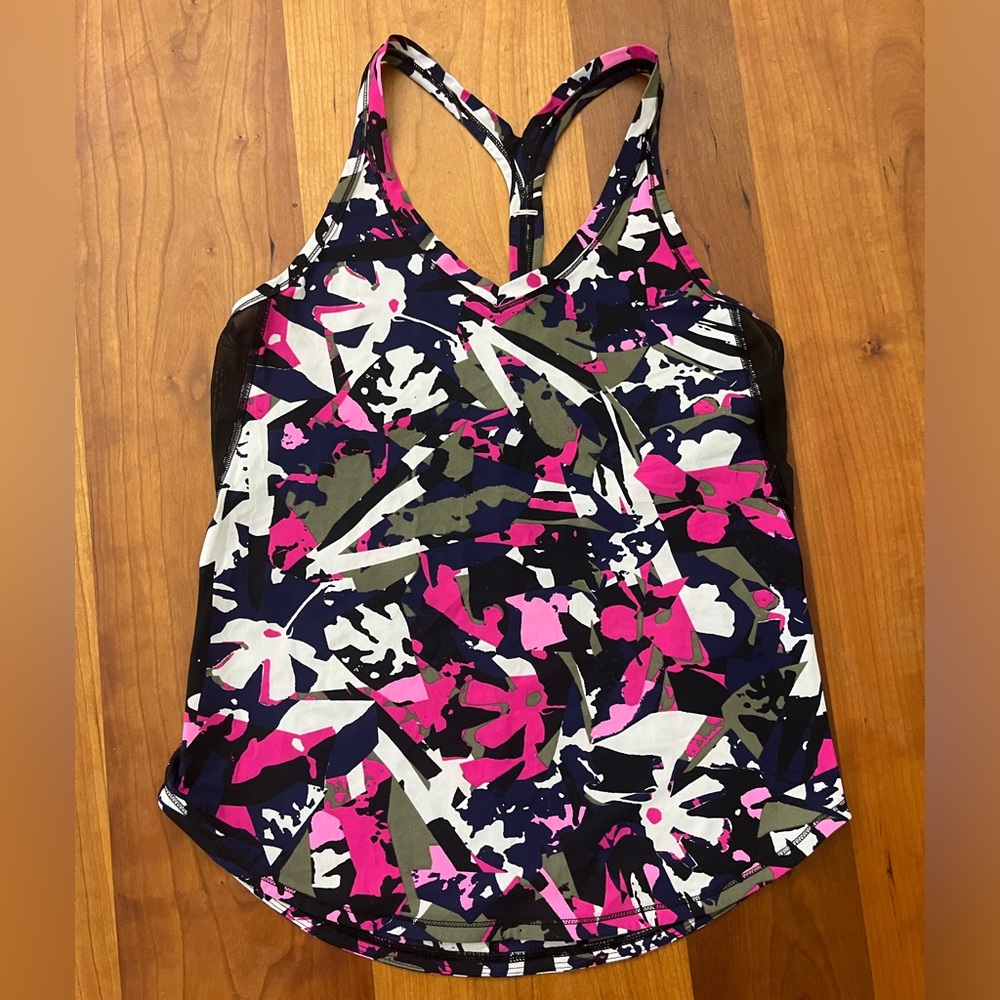 Lululemon Women Pop Cut Boom Juice Black Abstract Print Fast Lane Singlet Tank 6